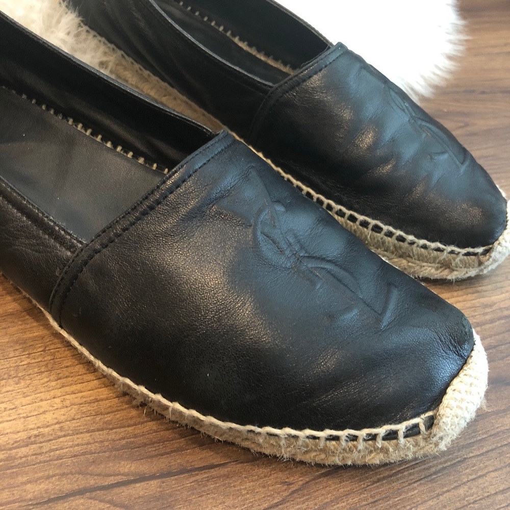 YSL espadrilles! Super comfy and sturdy flats - Picture 3 of 7